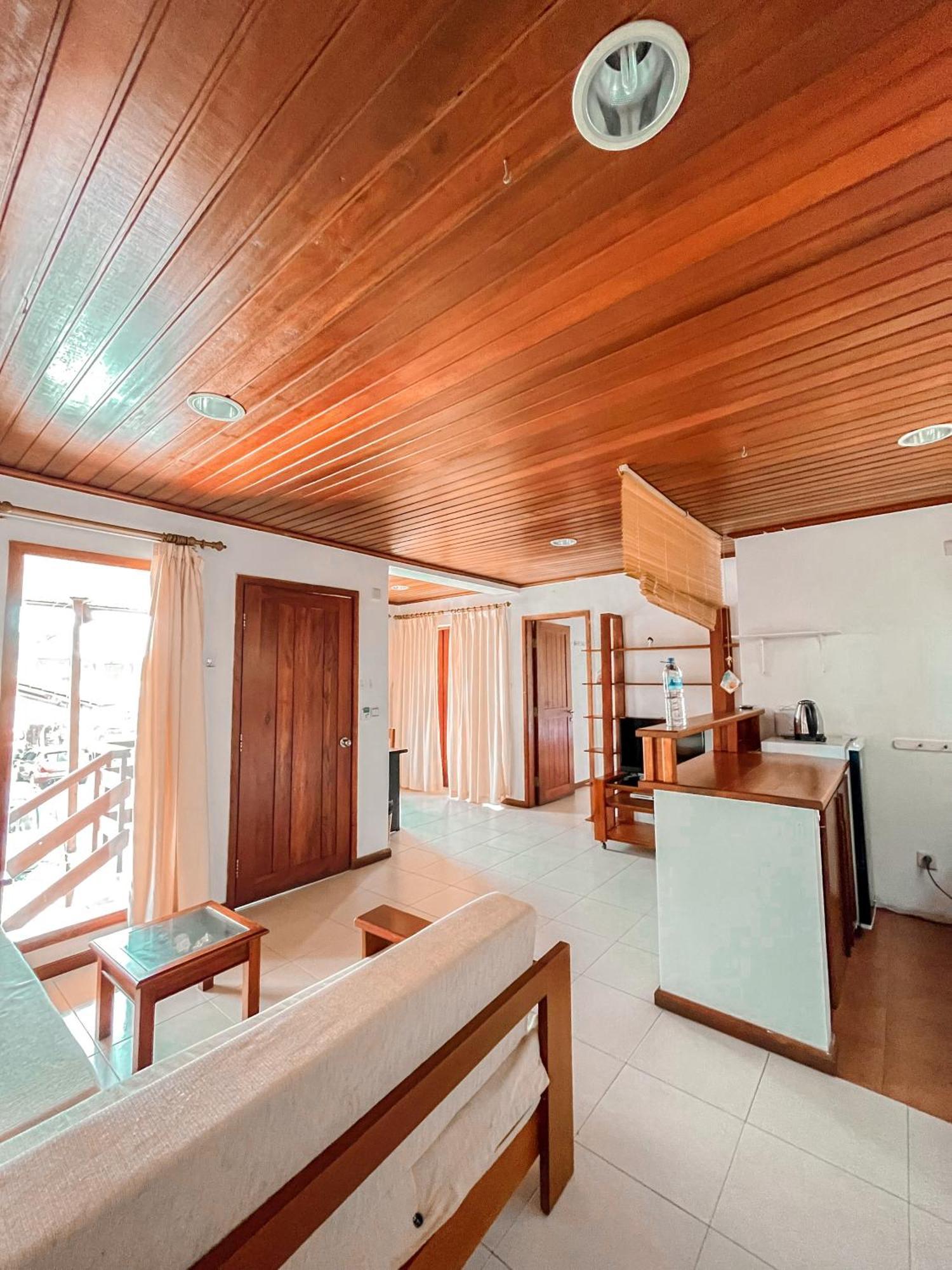 Arbiru Beach Resort Dili Exterior photo