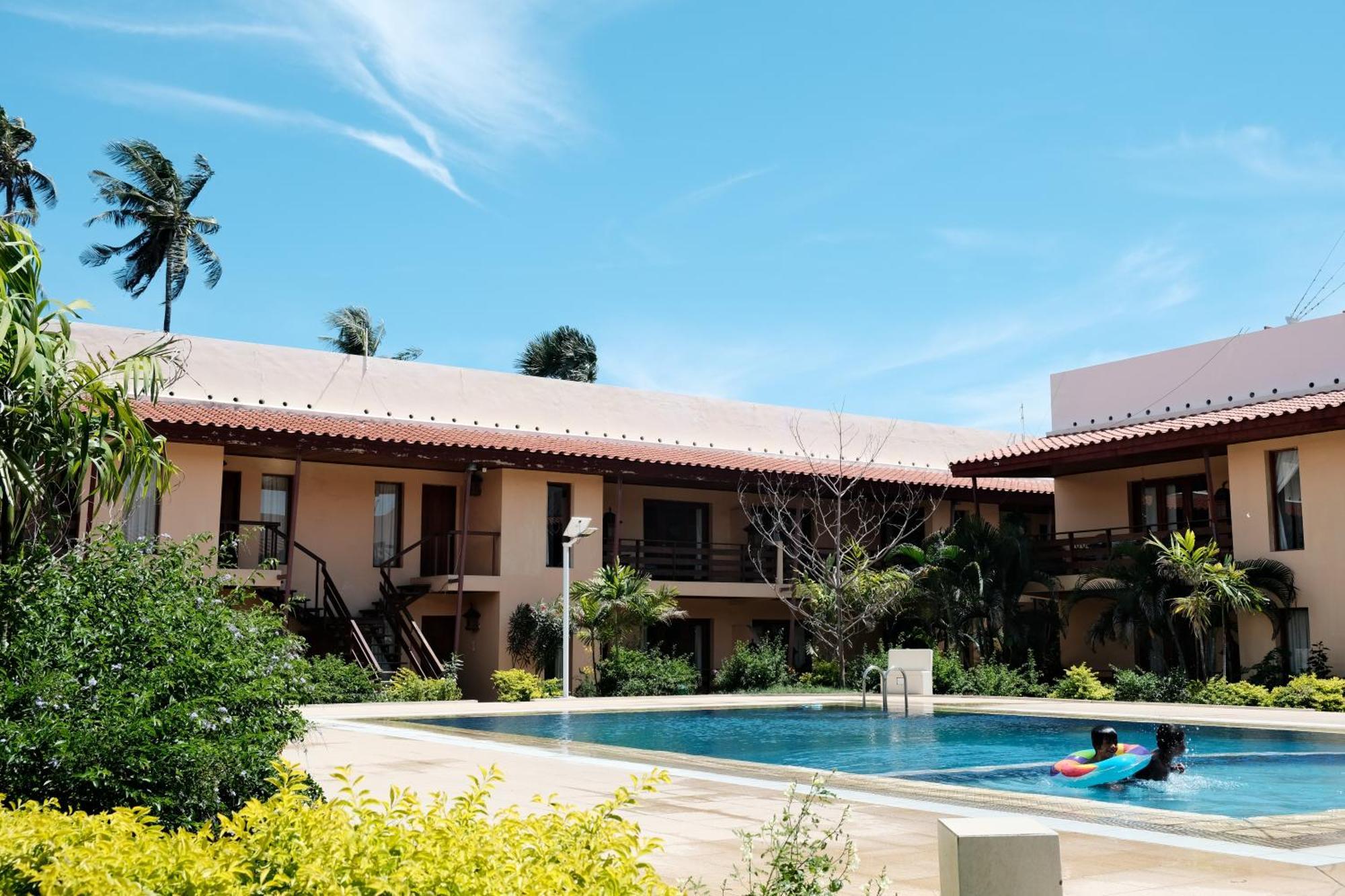 Arbiru Beach Resort Dili Exterior photo